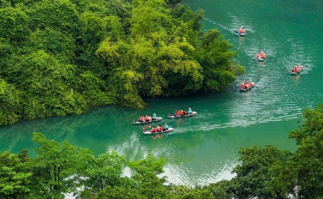 đường vào thung ui